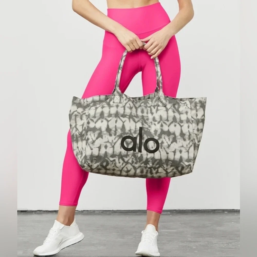 NWT Alo Yoga Shopper Tote Bag Tie Dye Oversized Heavy Duty Canvas Grey/Black